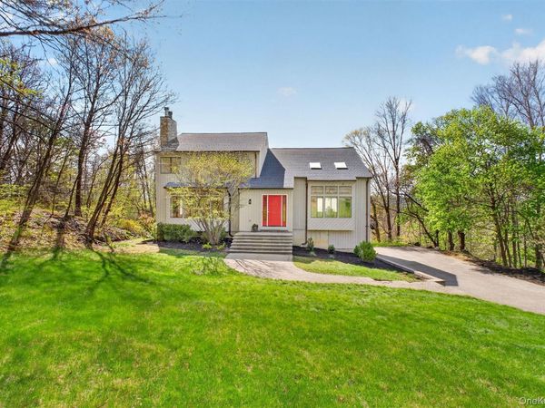 7 Chardonnay Road , Cortlandt Manor, NY 10567