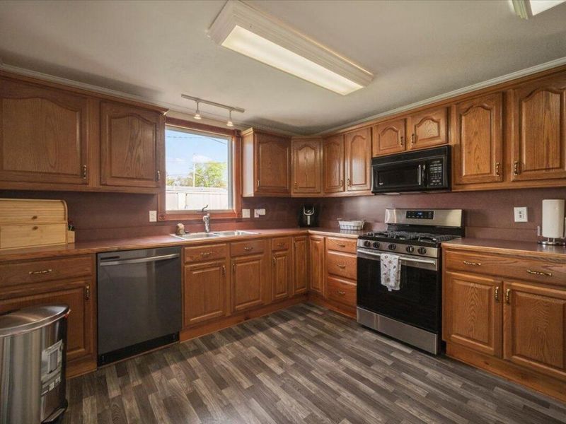 273 Buena Vista Avenue, Utica, OH 43080 Photo 4