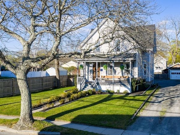 151 Main St, Fairhaven, MA 02719