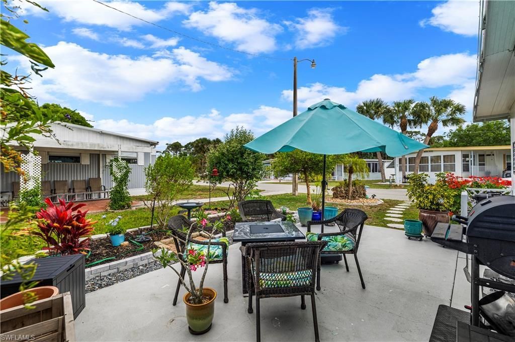 506 Blossom Ct , North Fort Myers, FL 33917 Photo