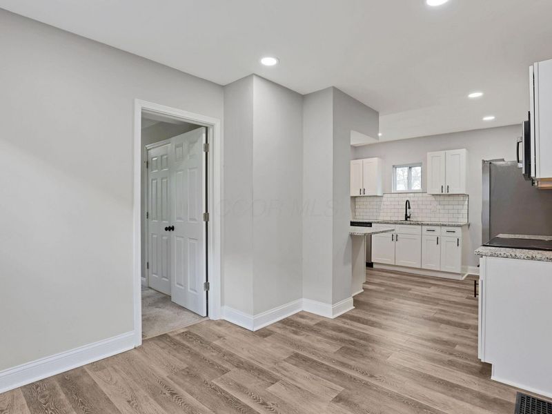 446 Catherine Street, Columbus, OH 43223 Photo 7