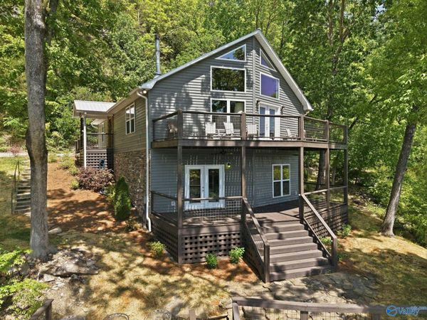 1457 Valley Drive, Houston, AL 35572