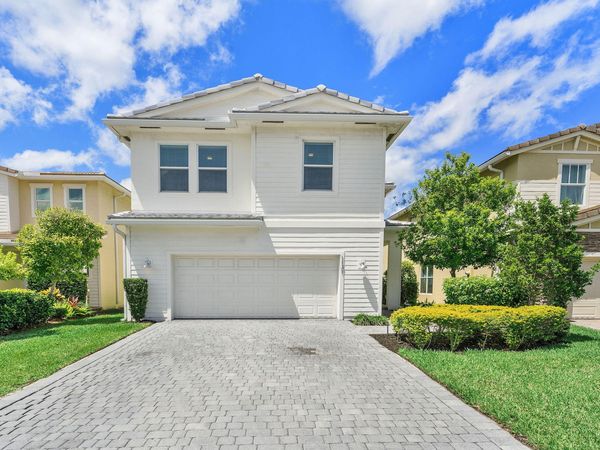 1131 Veleiros Boulevard, Deerfield Beach, FL 33064