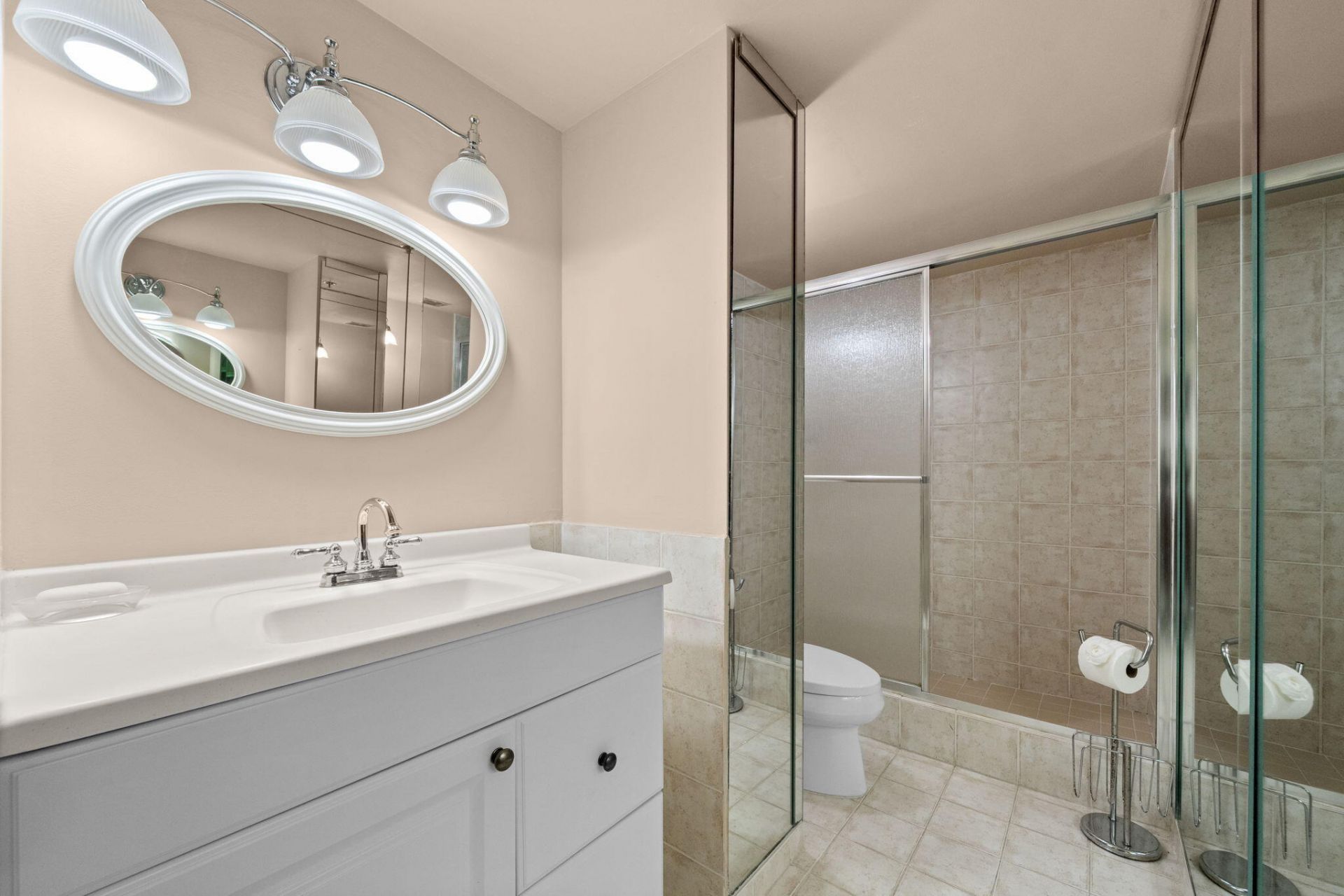 4001 Hillcrest Drive, Unit 406, Hollywood, FL 33021 Photo