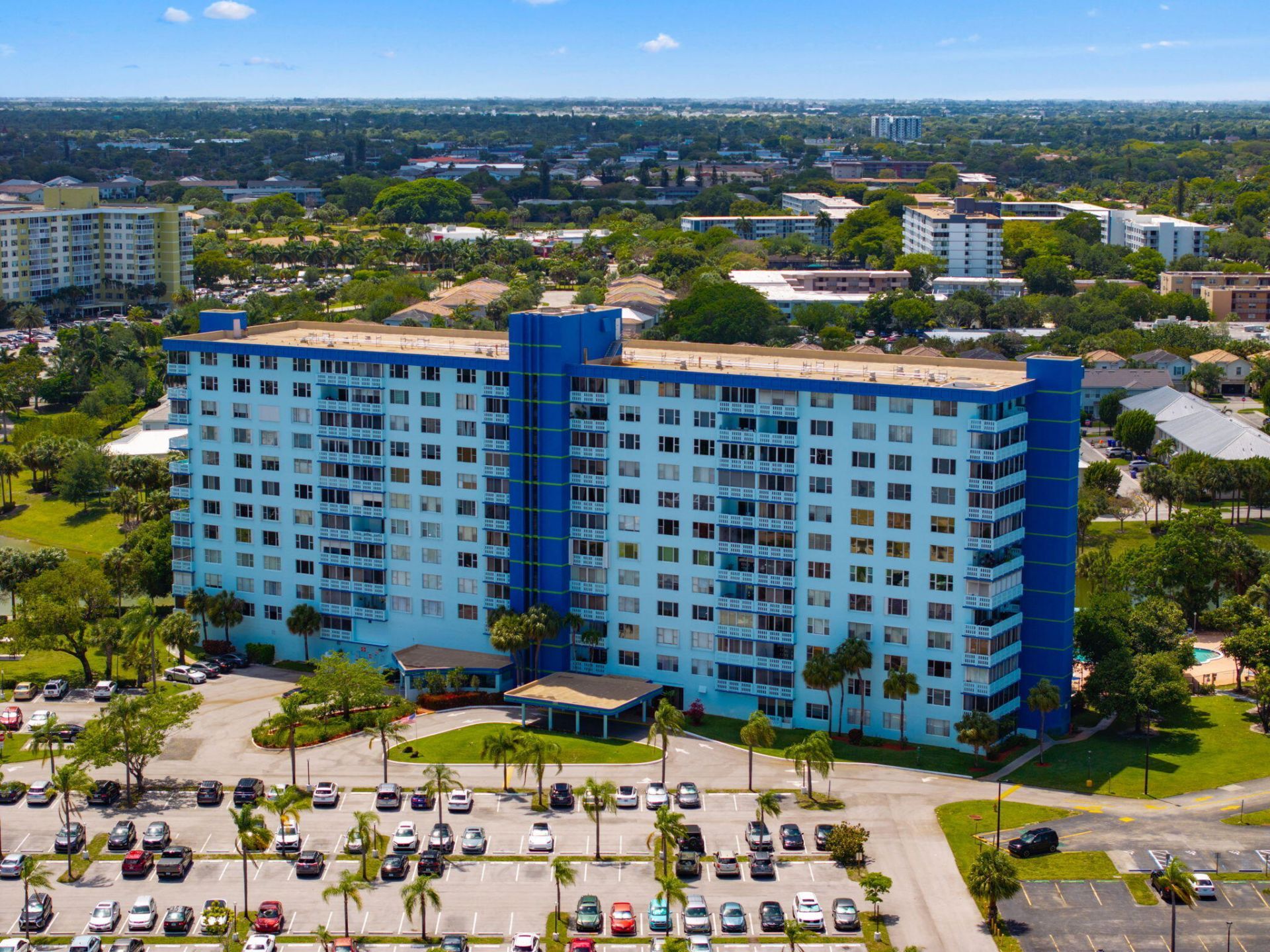 4001 Hillcrest Drive, Unit 406, Hollywood, FL 33021 Photo