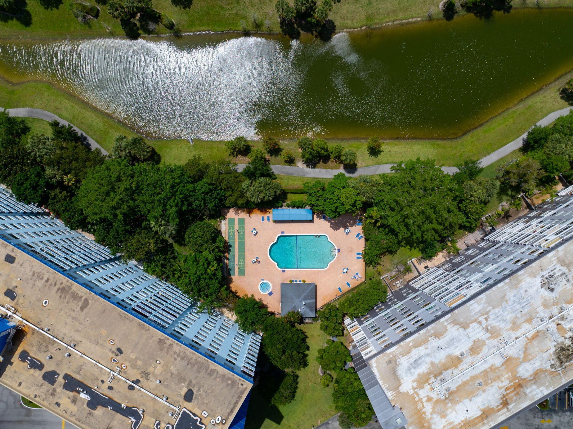 4001 Hillcrest Drive, Unit 406, Hollywood, FL 33021 Photo
