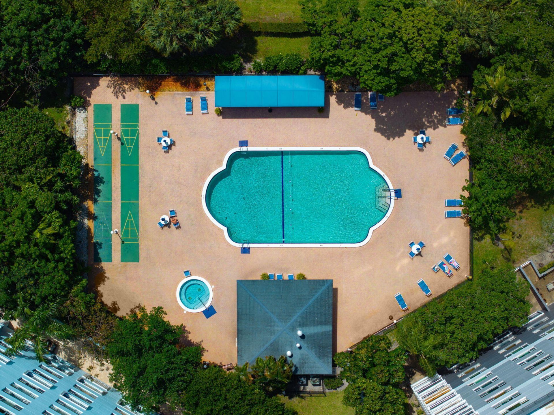 4001 Hillcrest Drive, Unit 406, Hollywood, FL 33021 Photo