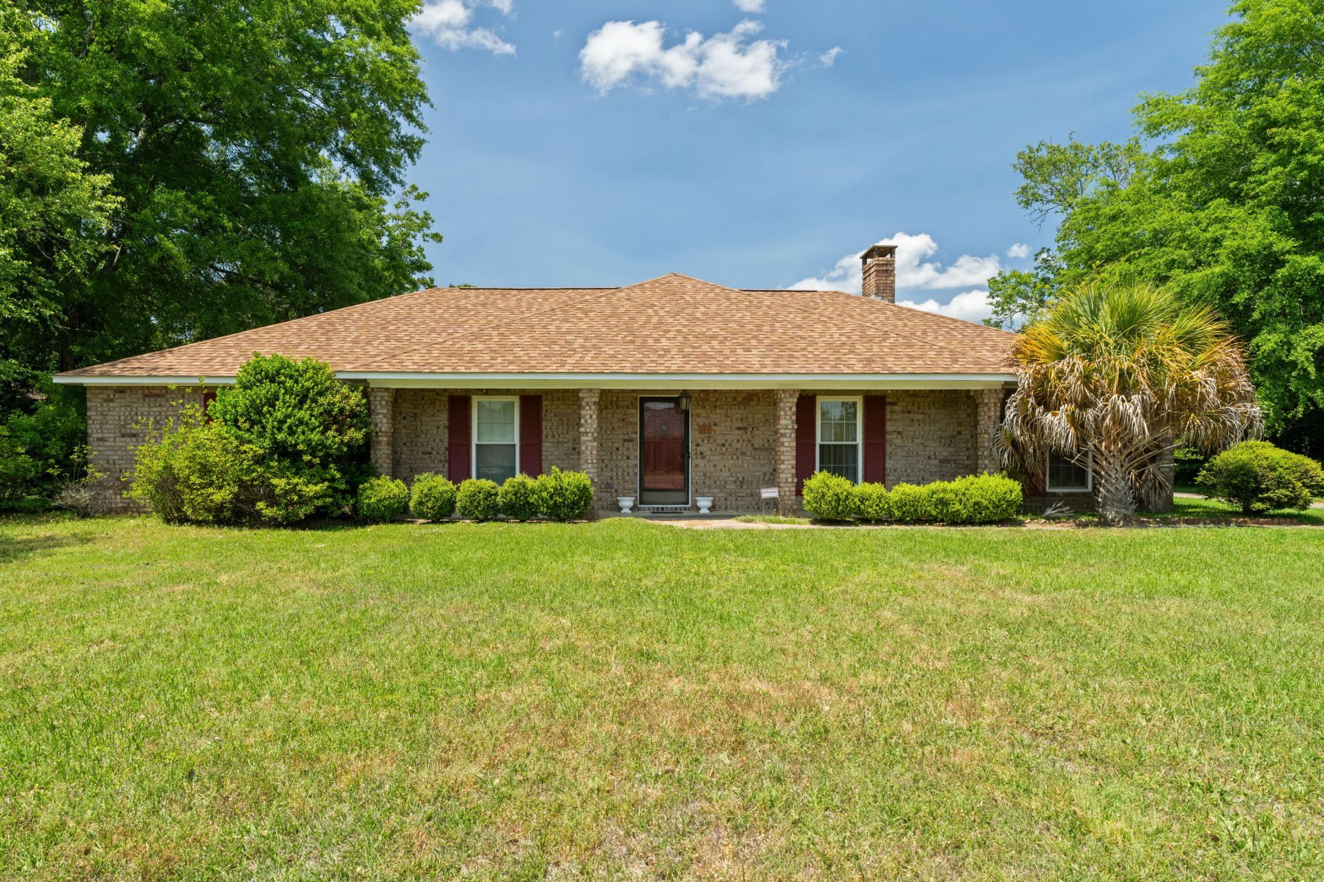 111 Greenwood Pl, Hattiesburg, MS 39402 Main Photo