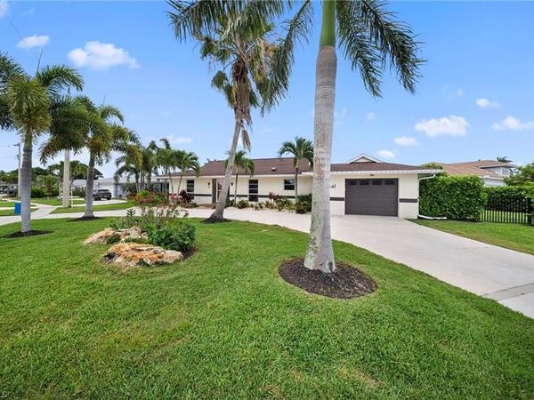 441 Yellowbird ST , MARCO ISLAND, FL 34145