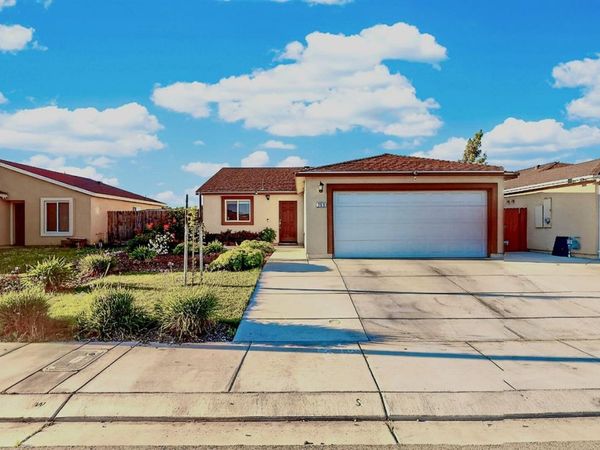 753 Taryn Ct, Merced, CA 95341