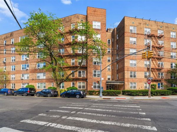 7445 Yellowstone Boulevard, Unit 6F, Rego Park, NY 11374