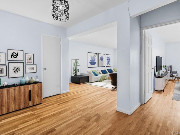 7445 Yellowstone Boulevard, Unit 6F, Rego Park, NY 11374