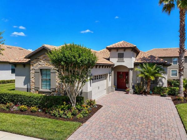 8961 DOVE VALLEY WAY , DAVENPORT, FL 33896