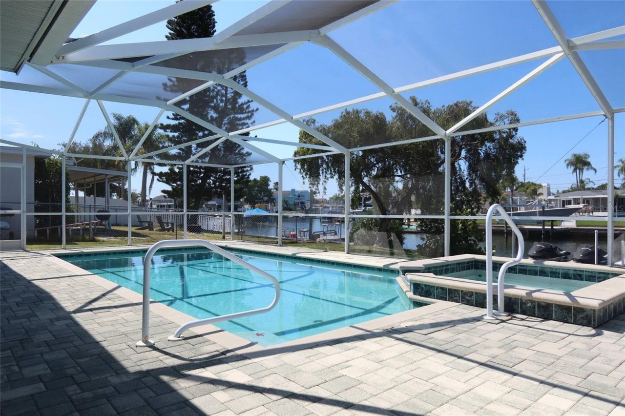 4240 Floramar Terrace, New Port Richey, FL 34652 Photo