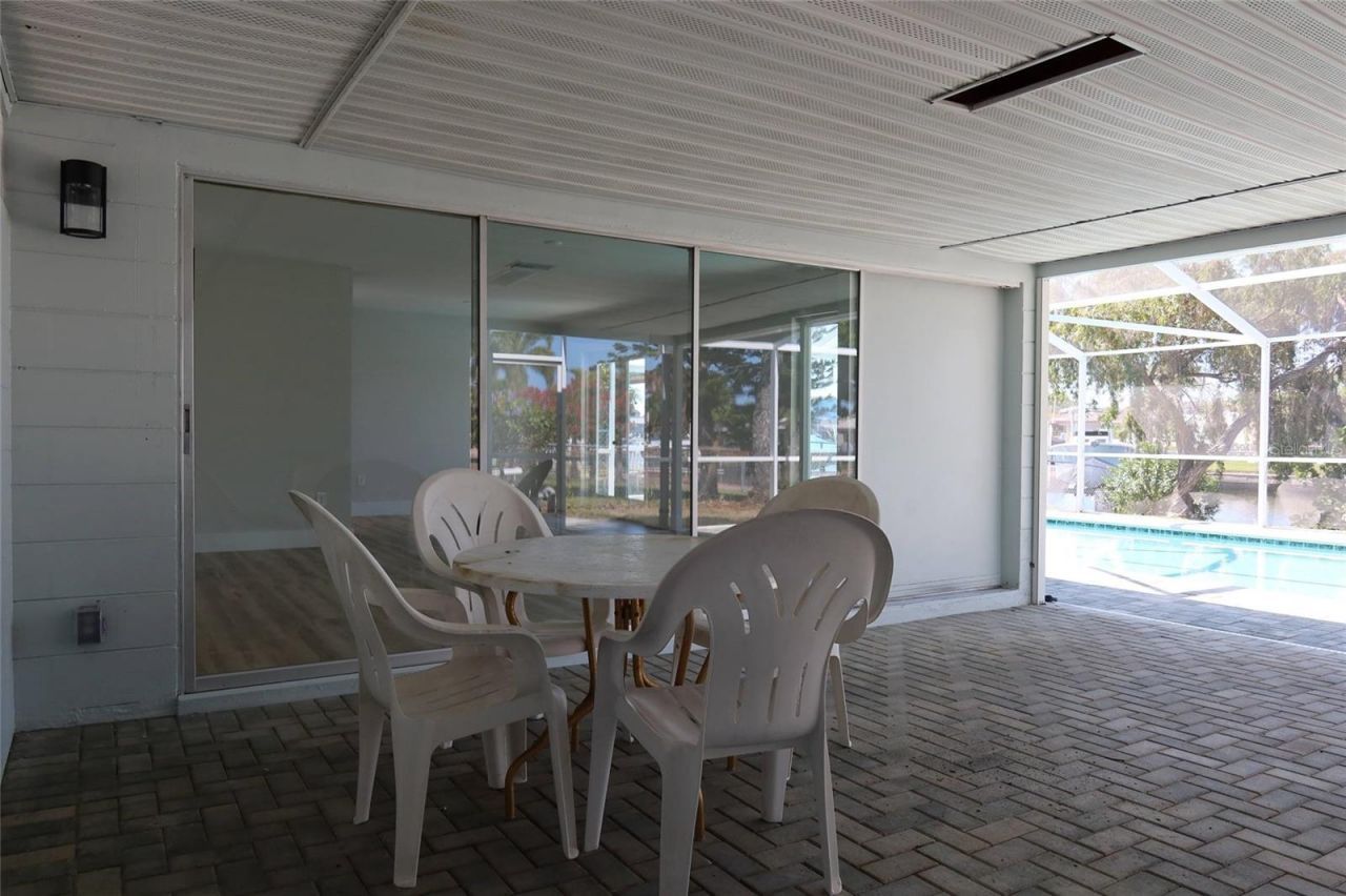 4240 Floramar Terrace , New Port Richey, FL 34652 Photo