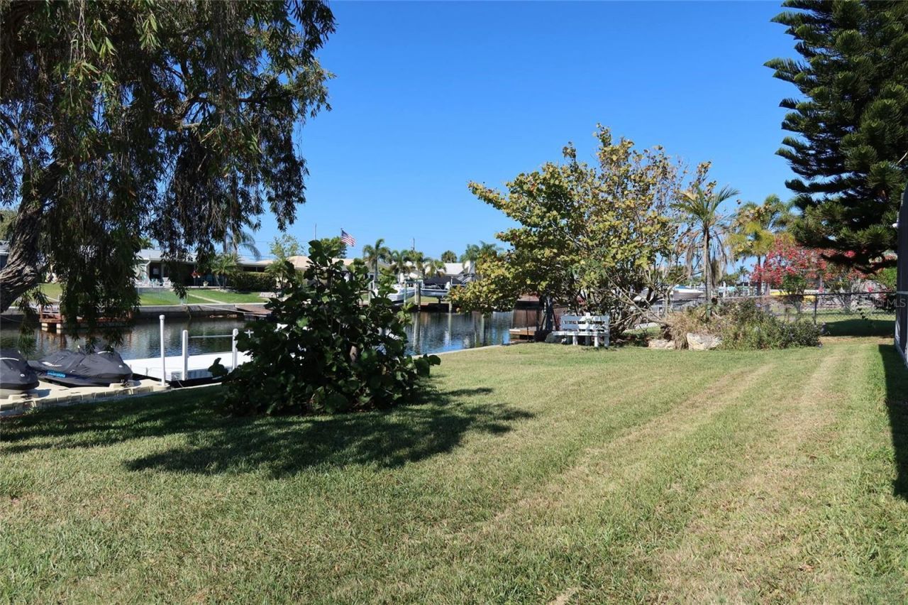 4240 Floramar Terrace , New Port Richey, FL 34652 Photo