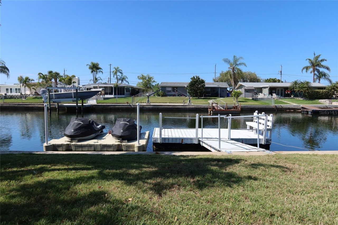 4240 Floramar Terrace , New Port Richey, FL 34652 Photo