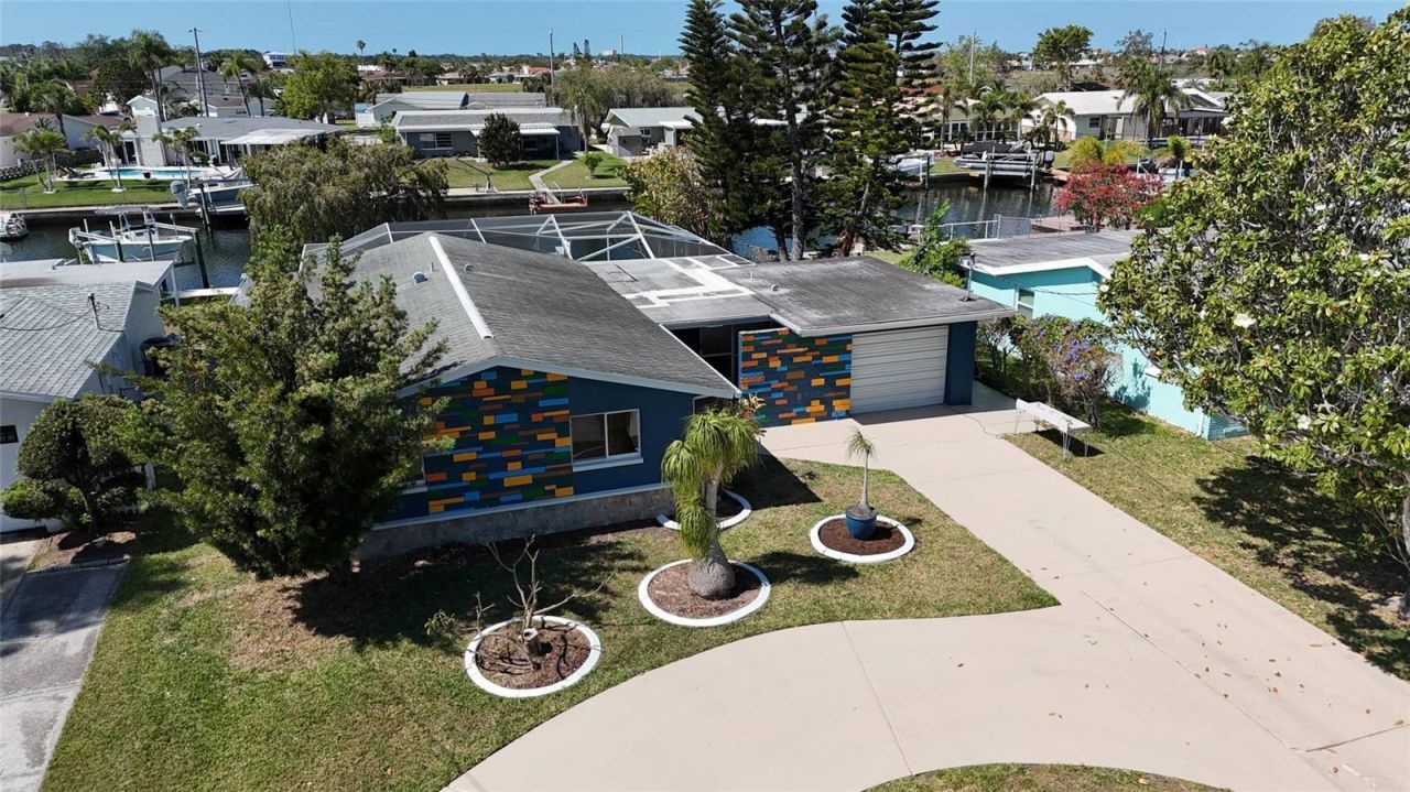 4240 Floramar Terrace , New Port Richey, FL 34652 Photo