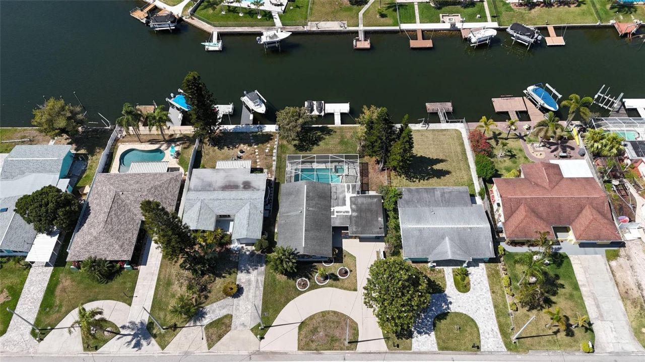 4240 Floramar Terrace , New Port Richey, FL 34652 Photo