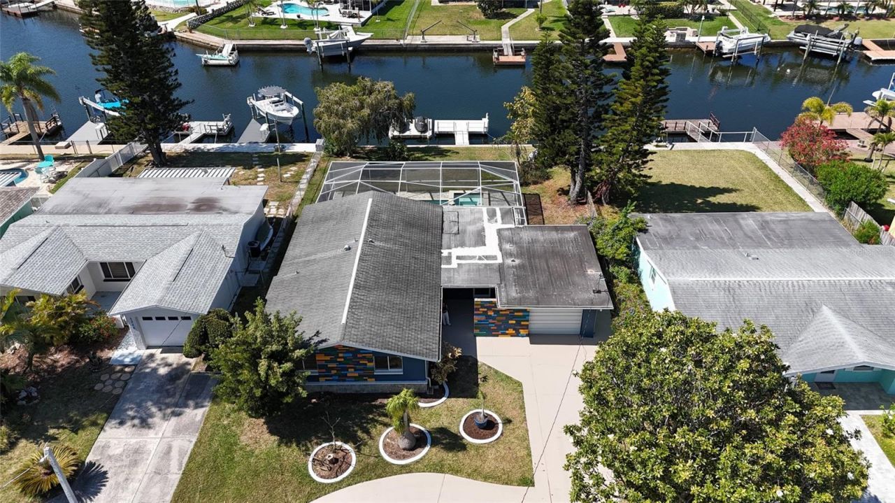 4240 Floramar Terrace , New Port Richey, FL 34652 Photo