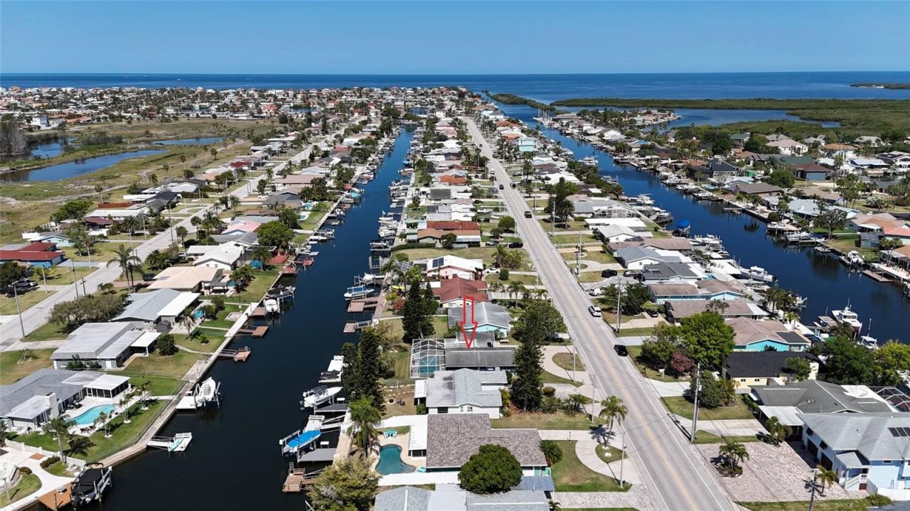 4240 Floramar Terrace, New Port Richey, FL 34652 Photo