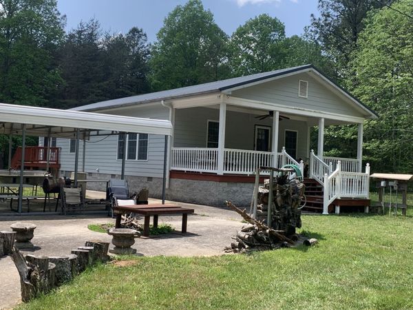 210 Double Check Ln , Belvidere, TN 37306