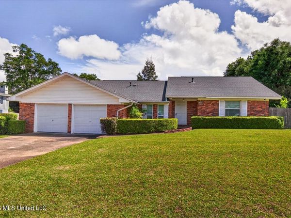 15207 Government Street, Gulfport, MS 39503