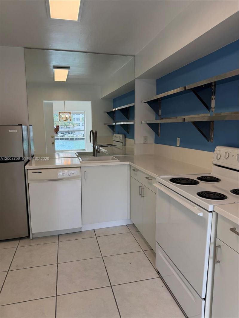 1441 Lincoln Rd , Unit 306, Miami Beach, FL 33139 Photo