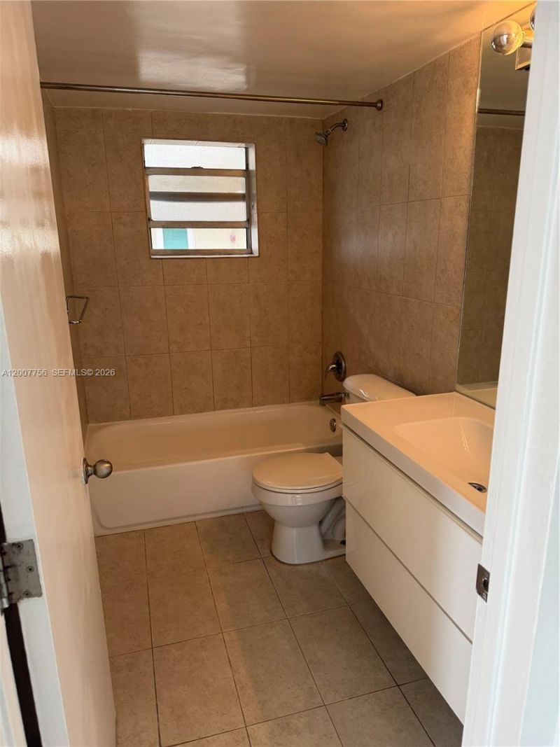 1441 Lincoln Rd , Unit 306, Miami Beach, FL 33139 Photo