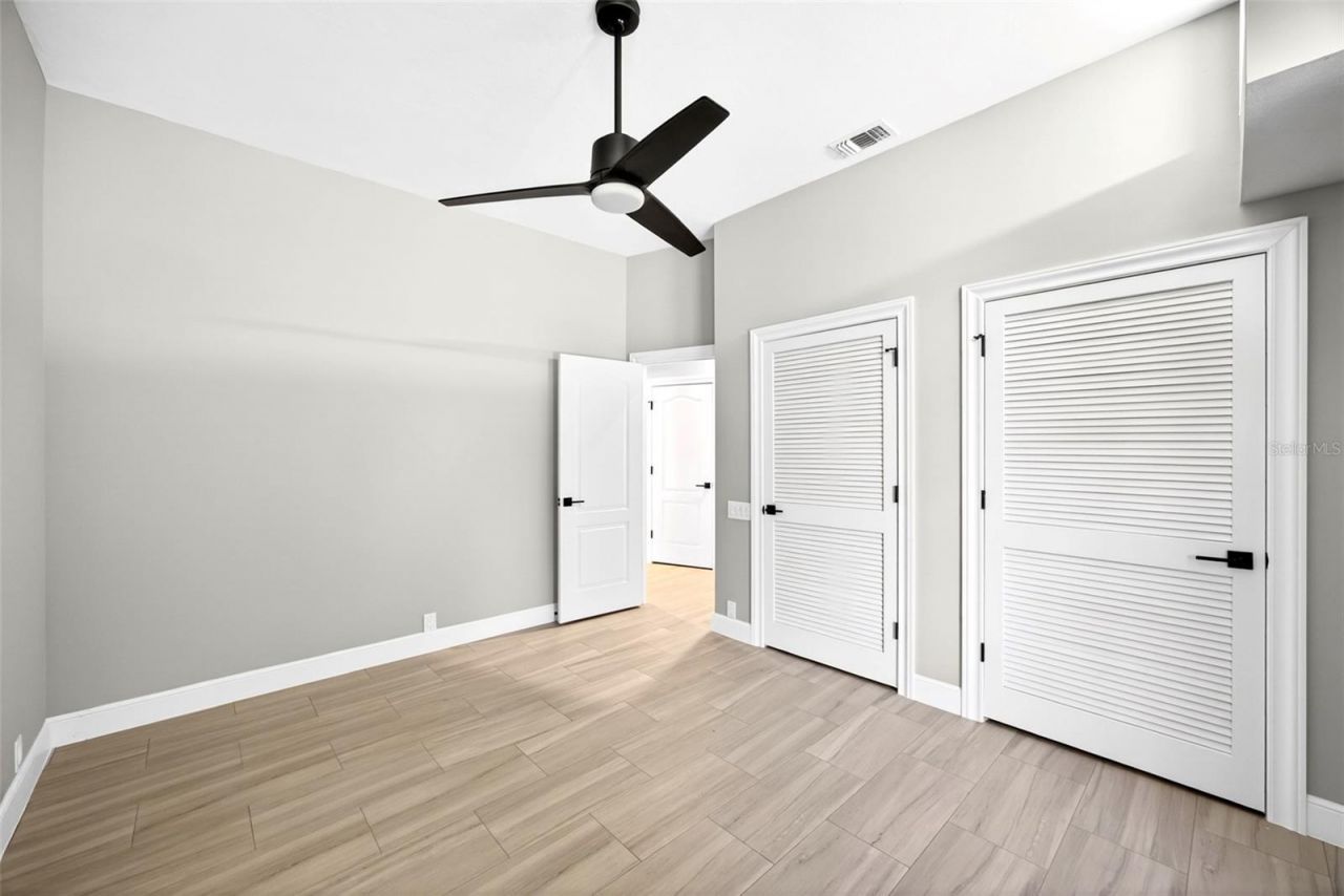 7214 Hendry Creek Drive, Fort Myers, FL 33908 Photo
