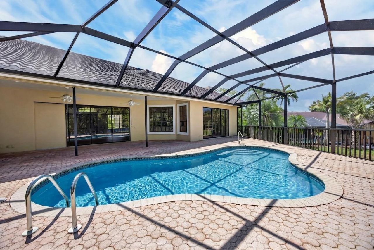 7214 Hendry Creek Drive, Fort Myers, FL 33908 Photo