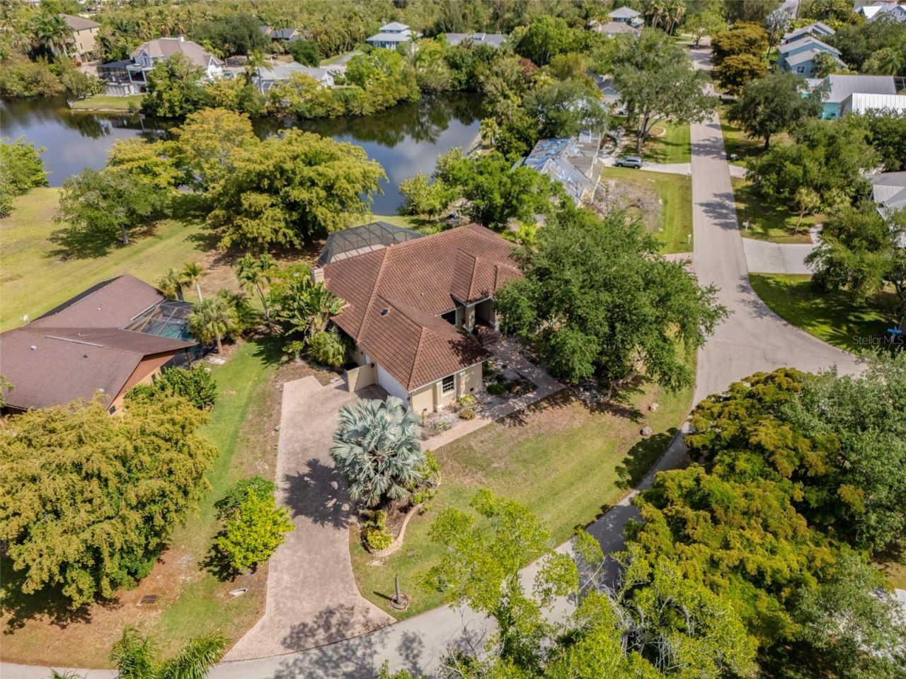 7214 Hendry Creek Drive, Fort Myers, FL 33908 Photo