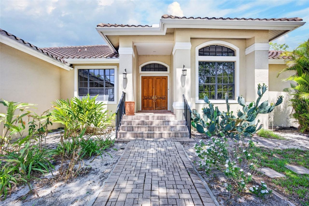 7214 Hendry Creek Drive, Fort Myers, FL 33908 Photo