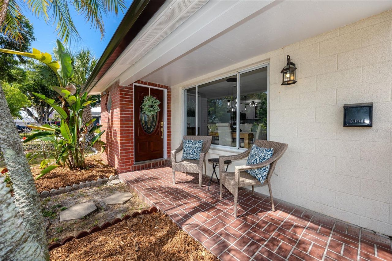 6482 20th Street N, Saint Petersburg, FL 33702 Photo