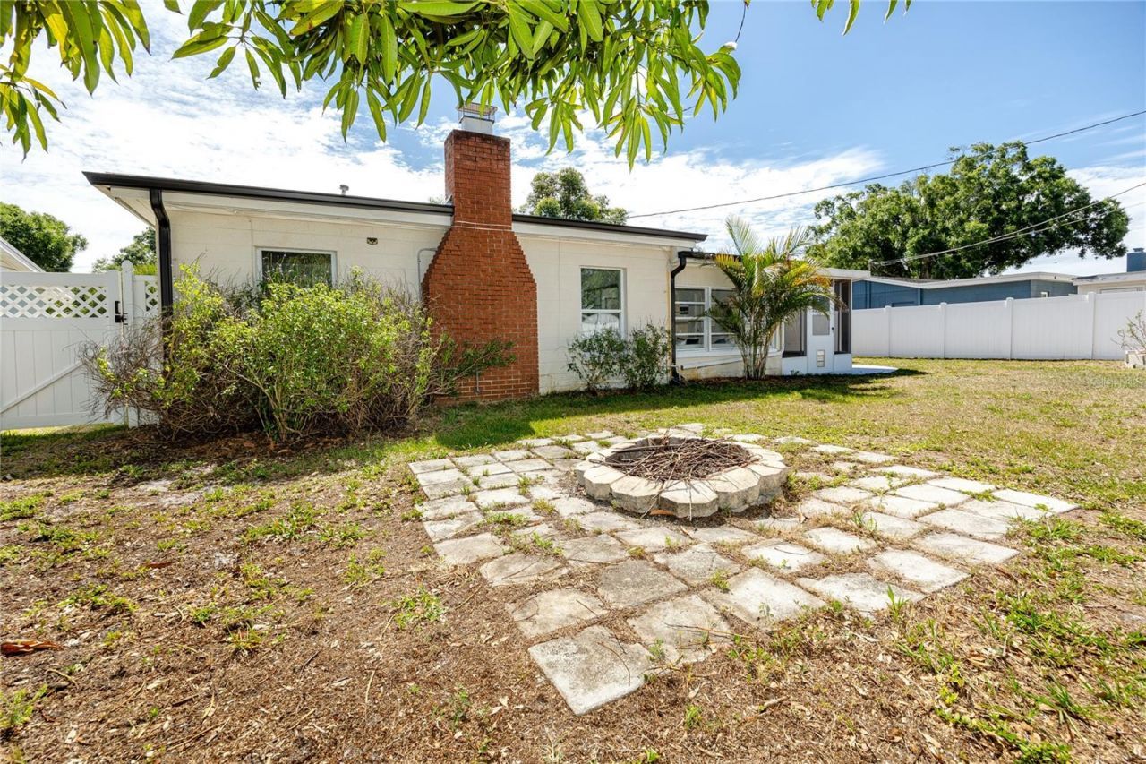 6482 20th Street N, Saint Petersburg, FL 33702 Photo