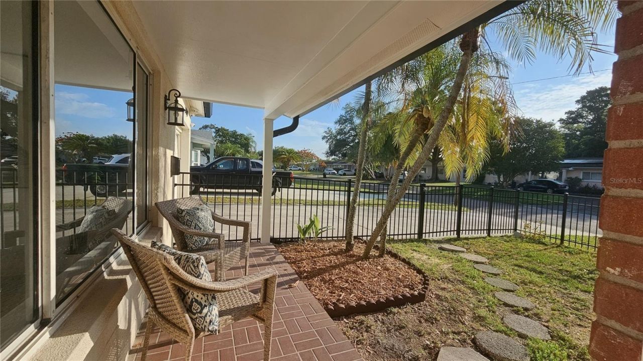 6482 20th Street N, Saint Petersburg, FL 33702 Photo