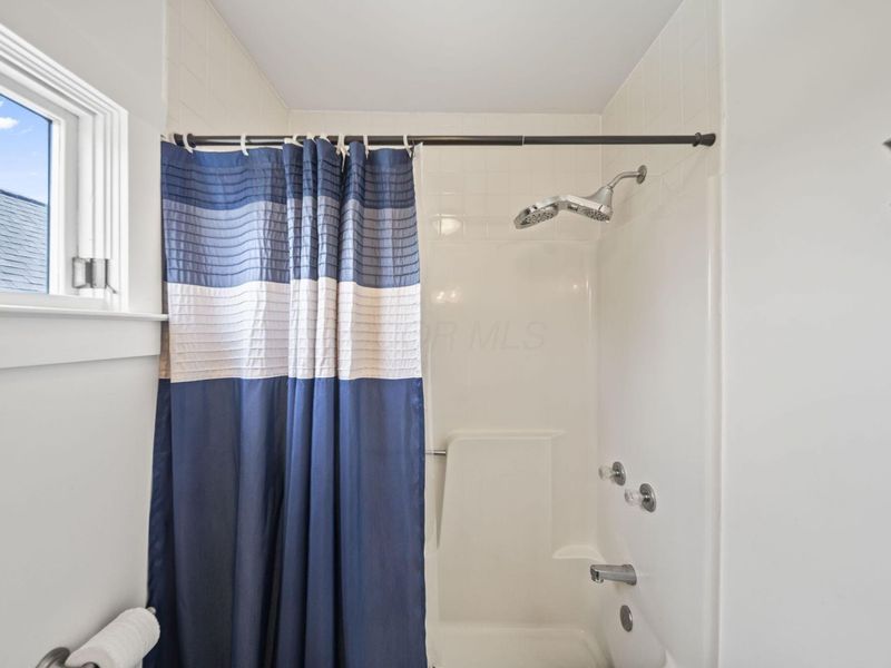 29814 Wolfe Road , Circleville, OH 43113 Photo 34