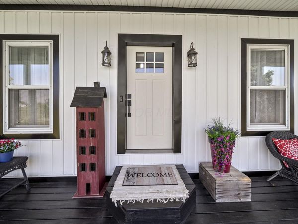 29814 Wolfe Road , Circleville, OH 43113