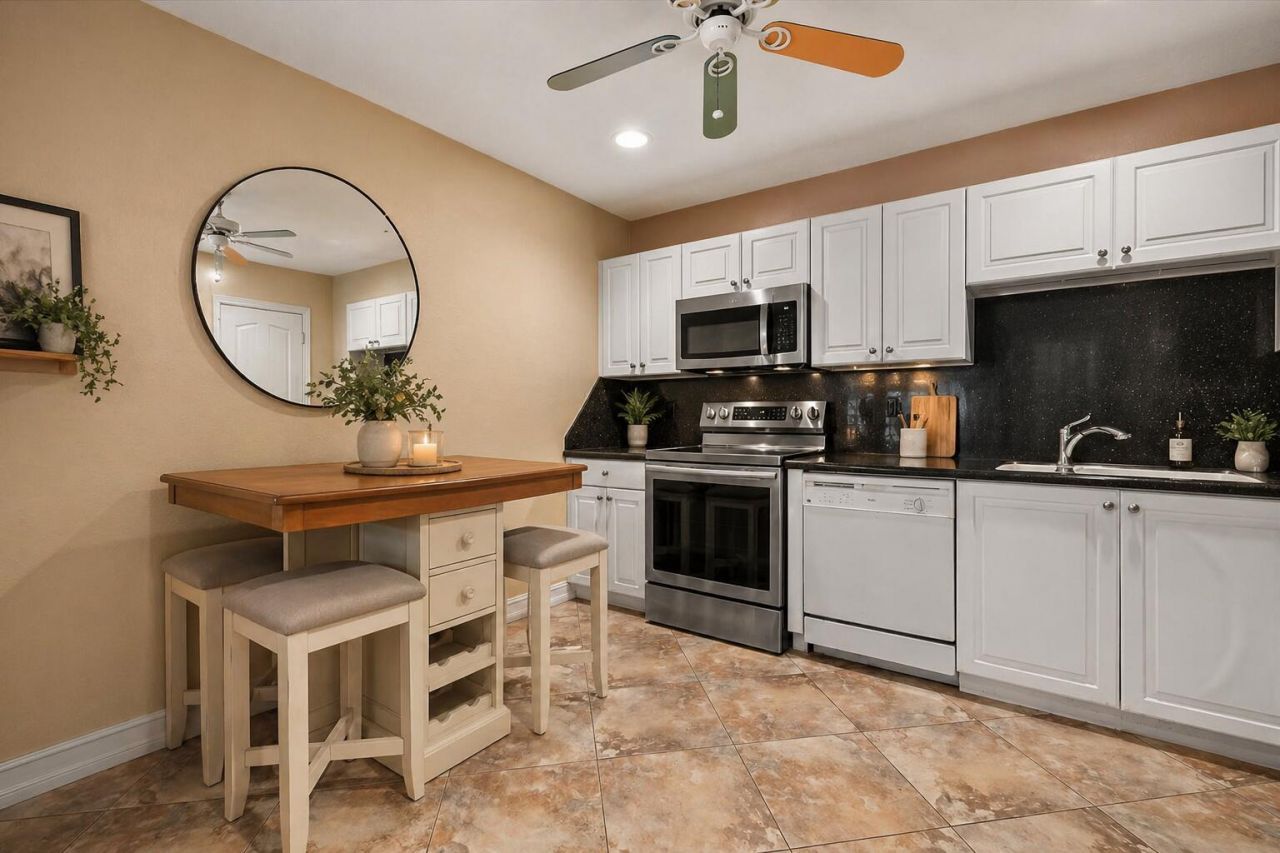 1711 Landings Boulevard, Greenacres, FL 33413 Photo