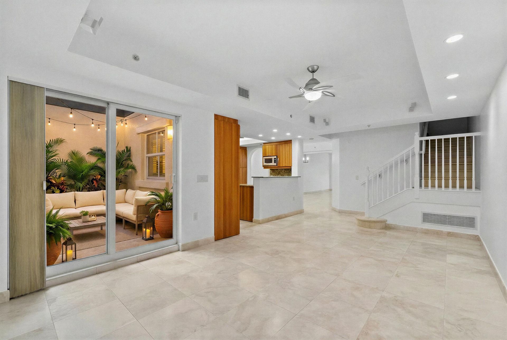 2051 SE 3rd Street, Unit Th8, Deerfield Beach, FL 33441 Photo