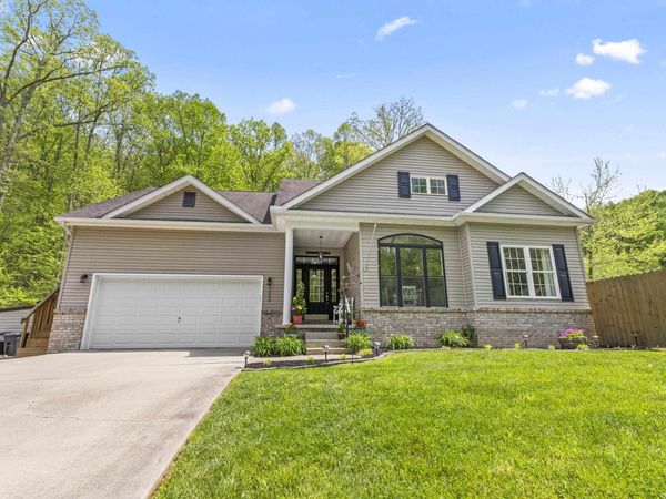 1089 Short White Oak , Flatwoods, KY 41139