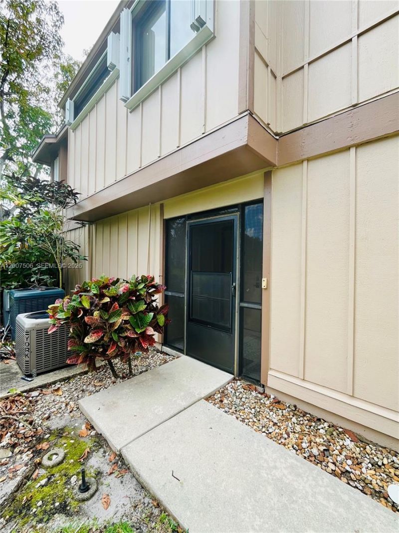 500 Crosswinds Dr, Unit A1, Greenacres, FL 33413 Photo