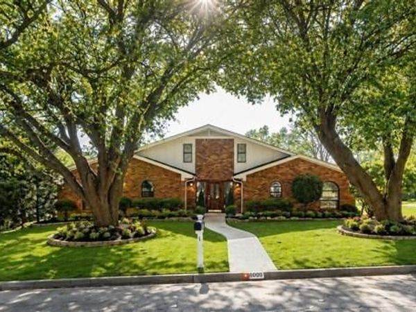 6800 Welch Avenue , Fort Worth, TX 76133