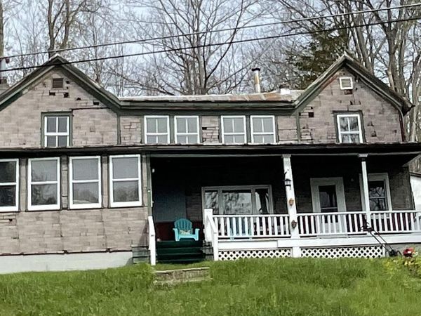 523 Enders Avenue, Howes Cave, NY 12092