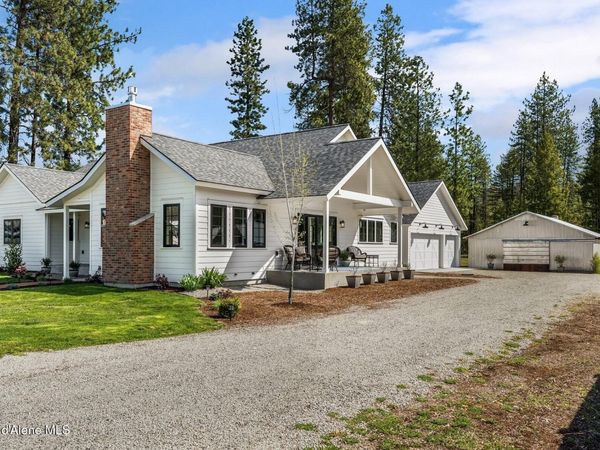 509 3rd St , Priest River, ID 83856