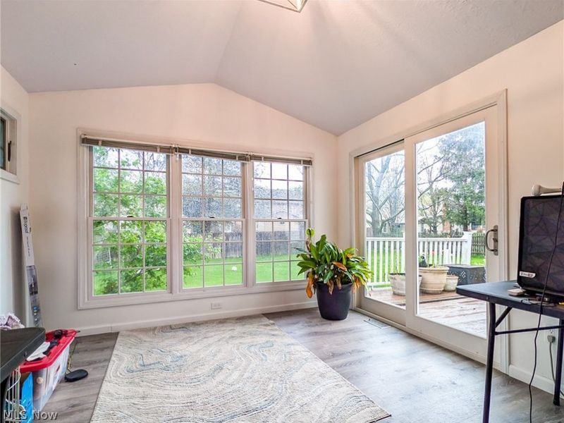 3659 Farnham Street NW, North Canton, OH 44720 Photo 10