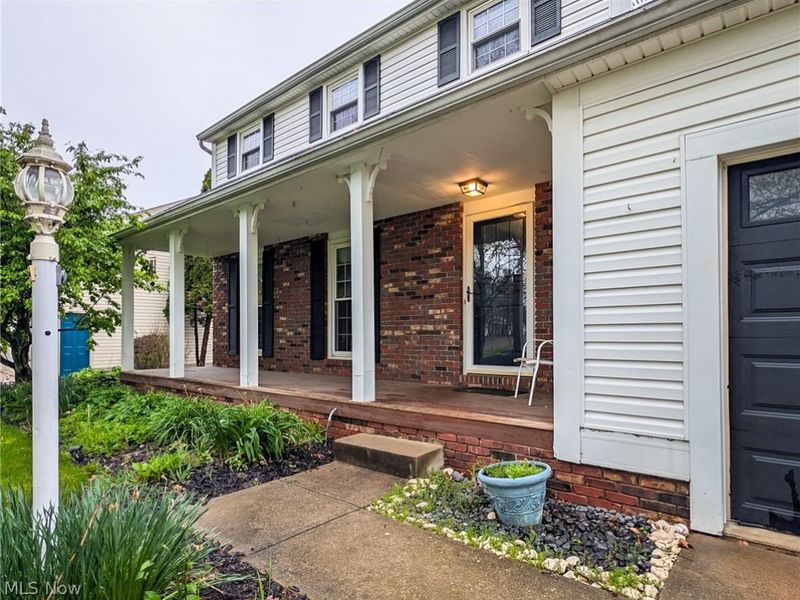 3659 Farnham Street NW, North Canton, OH 44720 Photo 2