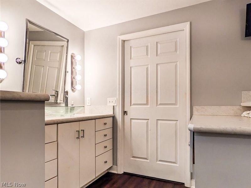 3659 Farnham Street NW, North Canton, OH 44720 Photo 22