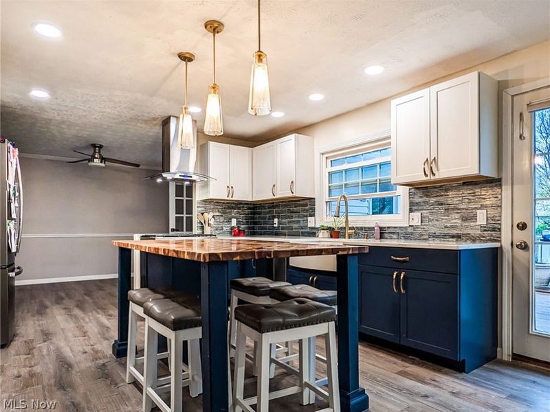 3659 Farnham Street NW, North Canton, OH 44720 Photo 6