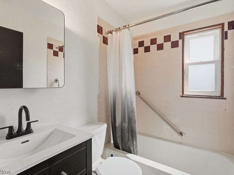 4919 Ridge Road, Brooklyn, OH 44144 Photo 18